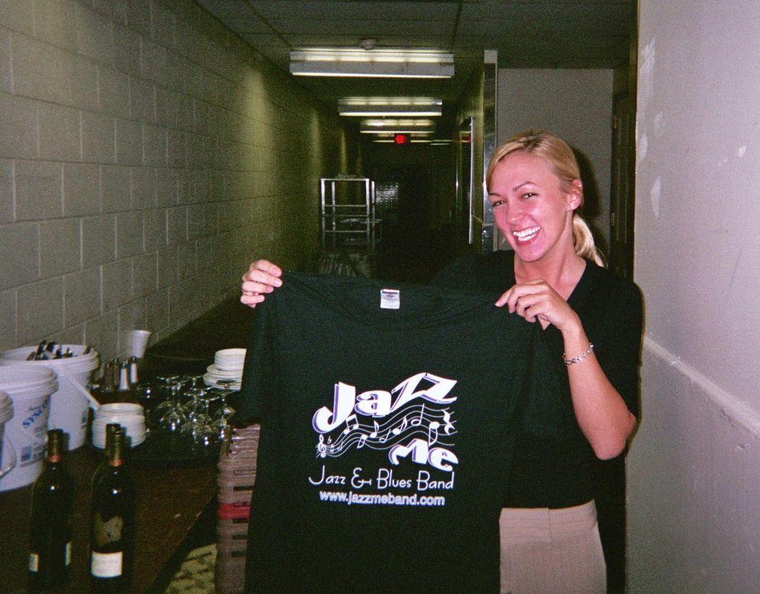 Lacey from the Nittany Inn...happy with her Jazz Me "T"
