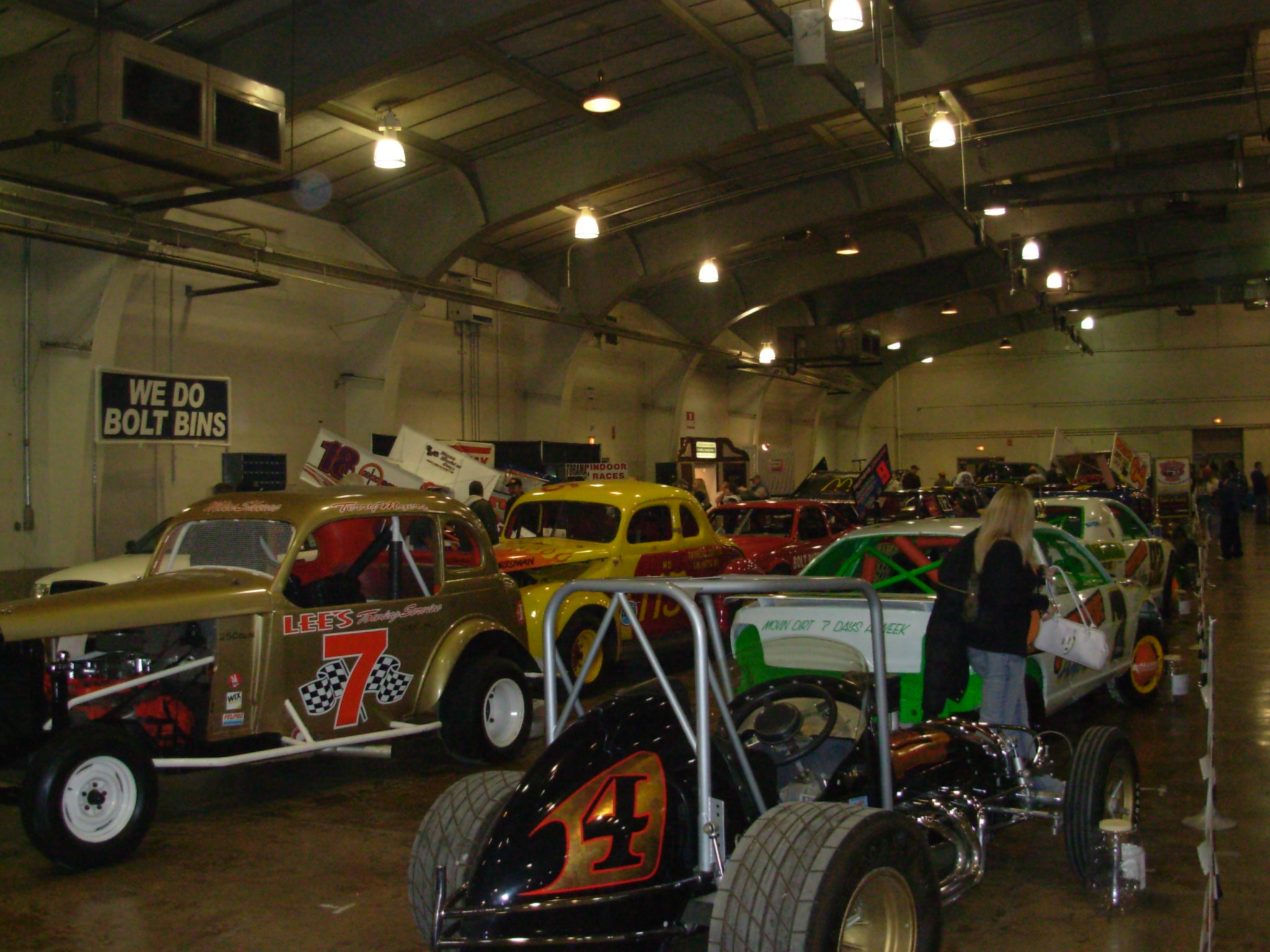 Lotsa lotsa cars at Dirt Trackin 2009

