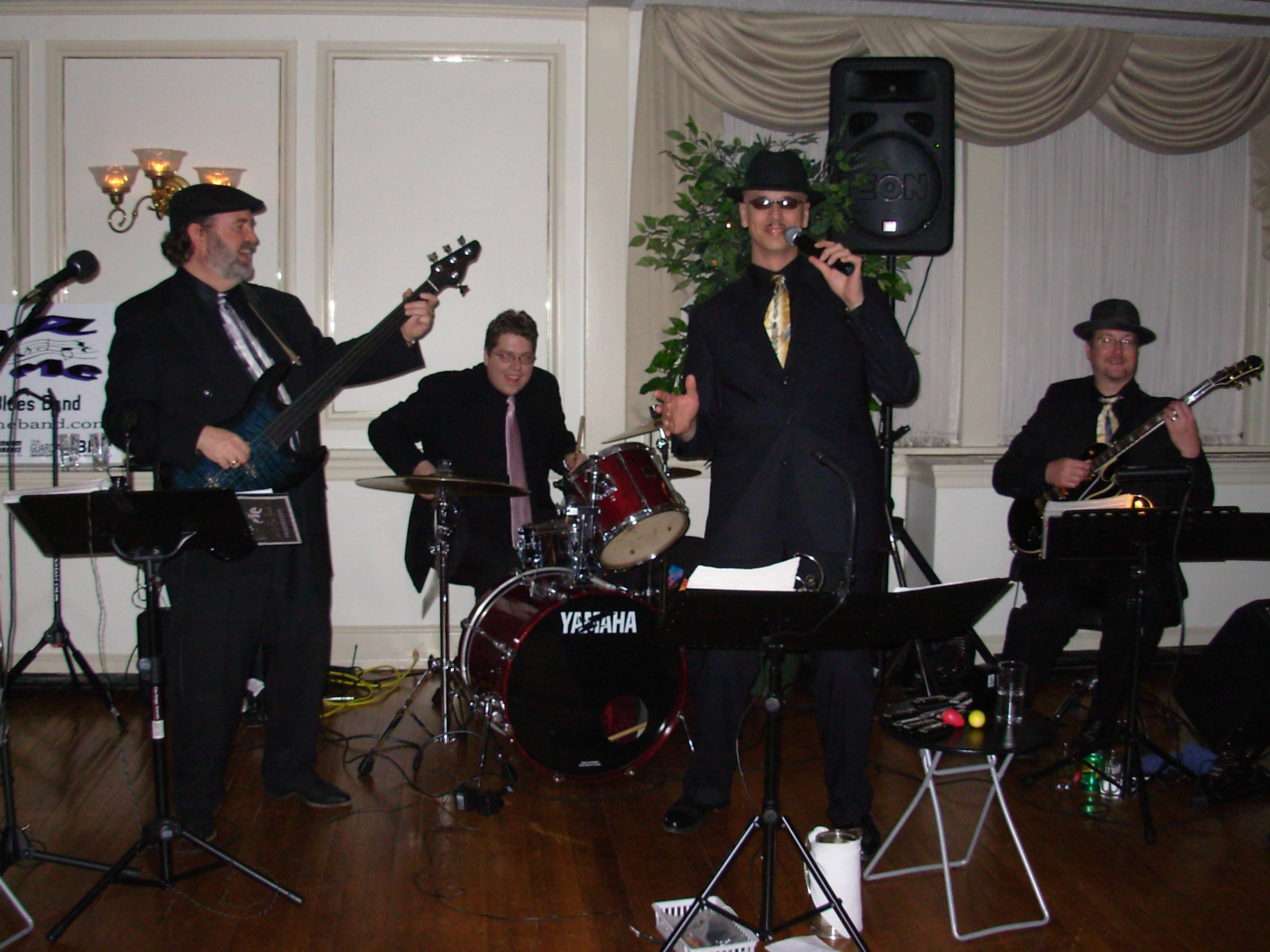 Performing at the Hamilton Club in Lancaster 4-2007
