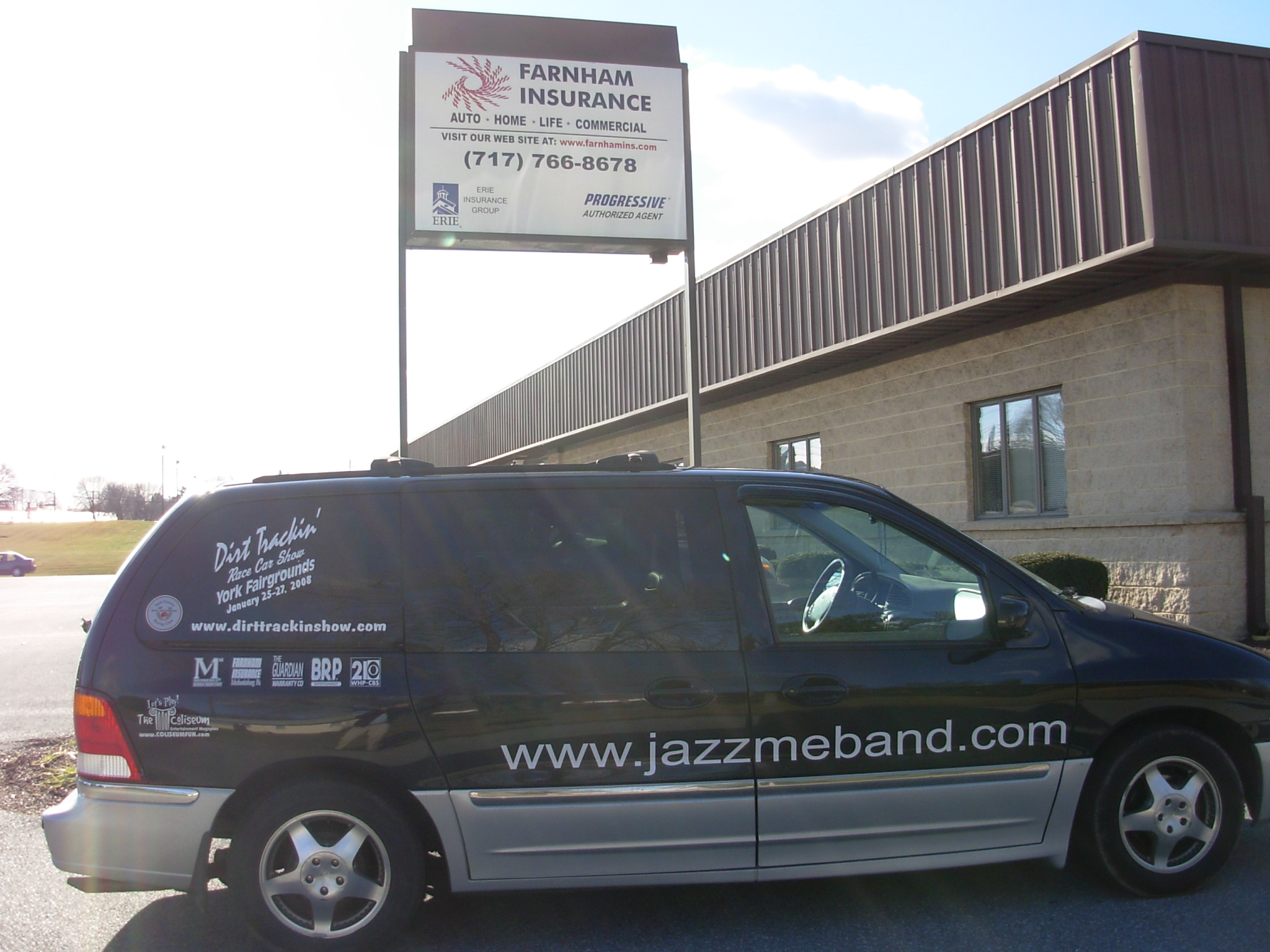 Farnham Insurance of Mechanicsburg...
A sponsor of the band again in 2008.
