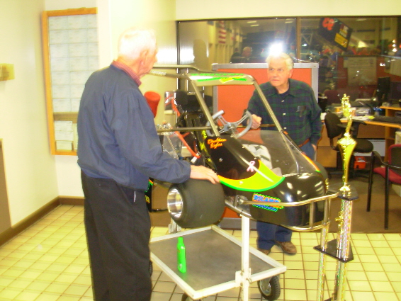 Jim Marshall & Walt Bigler checking out one of the go karts at the show...
