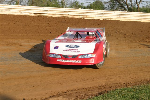 Late Model in turn three
Josh has it cranked hard in the turn at the Springs

