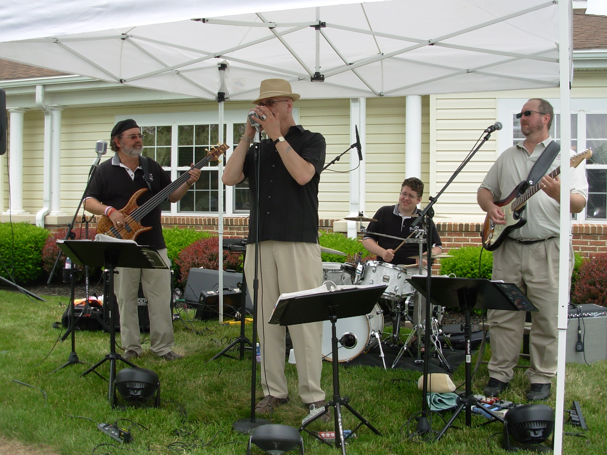 Playing at Elmcroft Show
