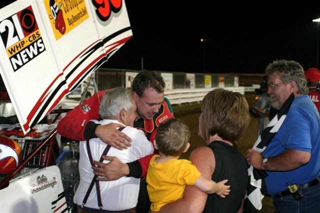 Walt Bigler gets another Sportsman Victory at the Grove July 2008
