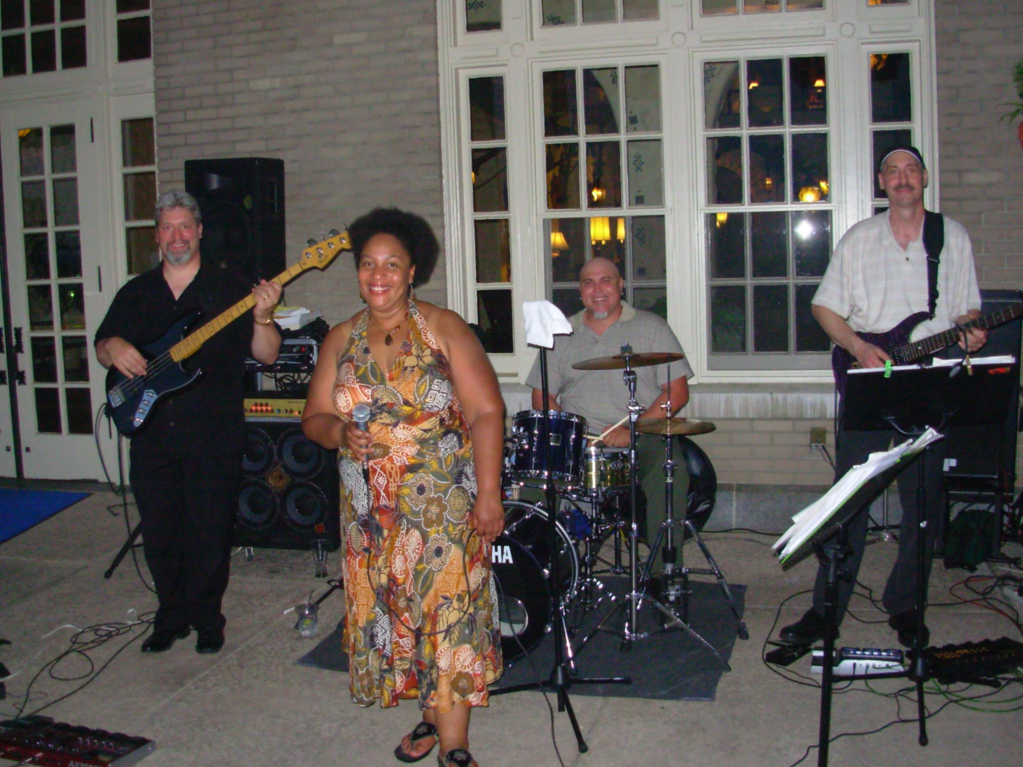 Rose Hudson and her band at the Veranda in Hershey...
we play many of the same venues
