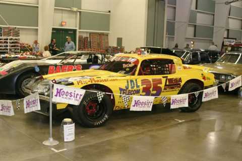 #35 Street Stock
Gary Johnston's car at Dirt Trackin' 2005
