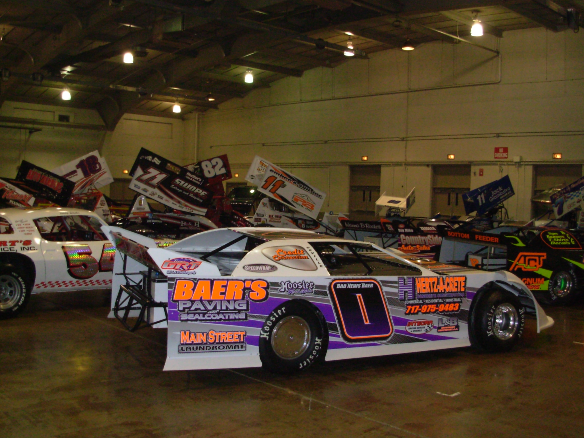 Larry Bear's late model looks great as usual....

