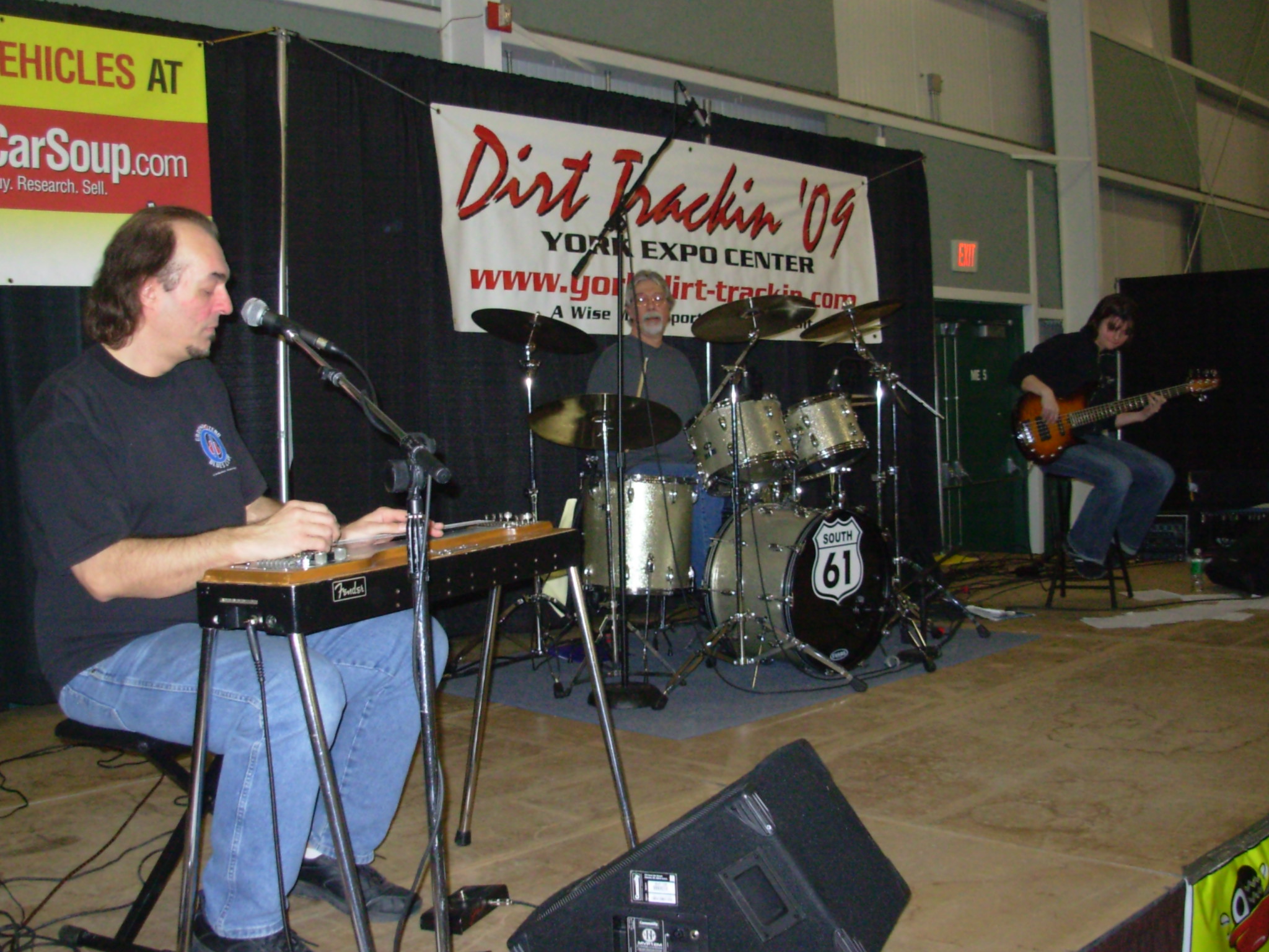 Strerling leads the band  with crazy wild guitar licks...61 South
