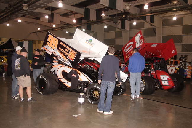 DIRT_TRACKIN_2010_004~0.jpg