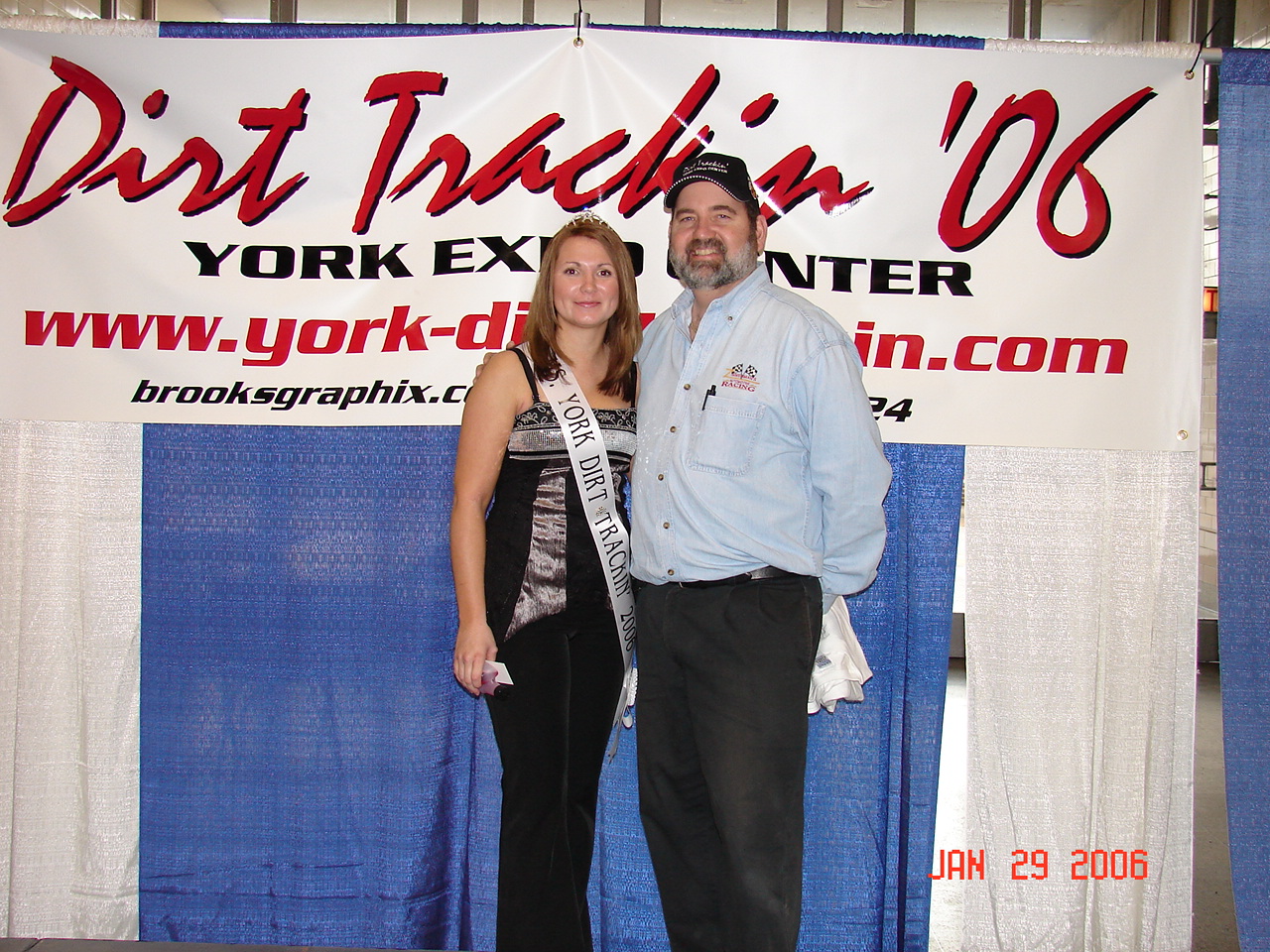 Ms Dirt Trackin'
Ms. Dirt Trackin' Beth Christine and show owner Kirk Wise 
