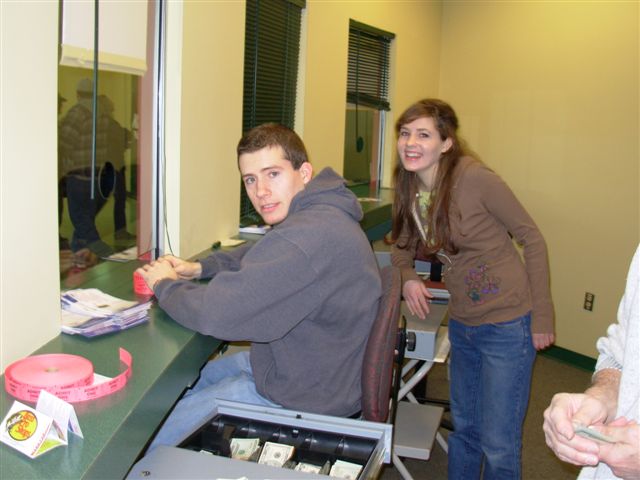 Two of the Wise kids joing in the action at Dirt Trackin' 2007
