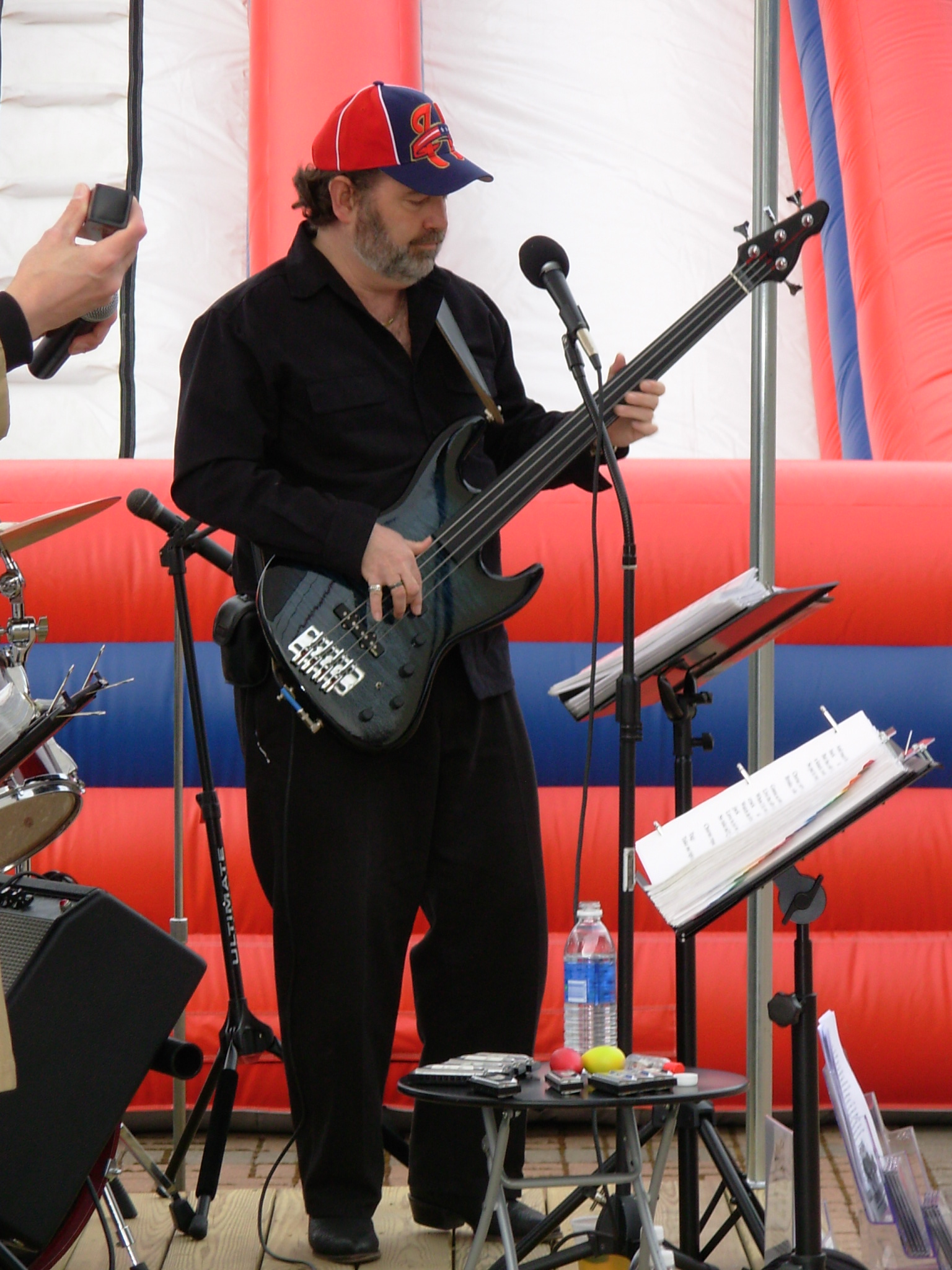 Harrisburg Senators jammin' time...
