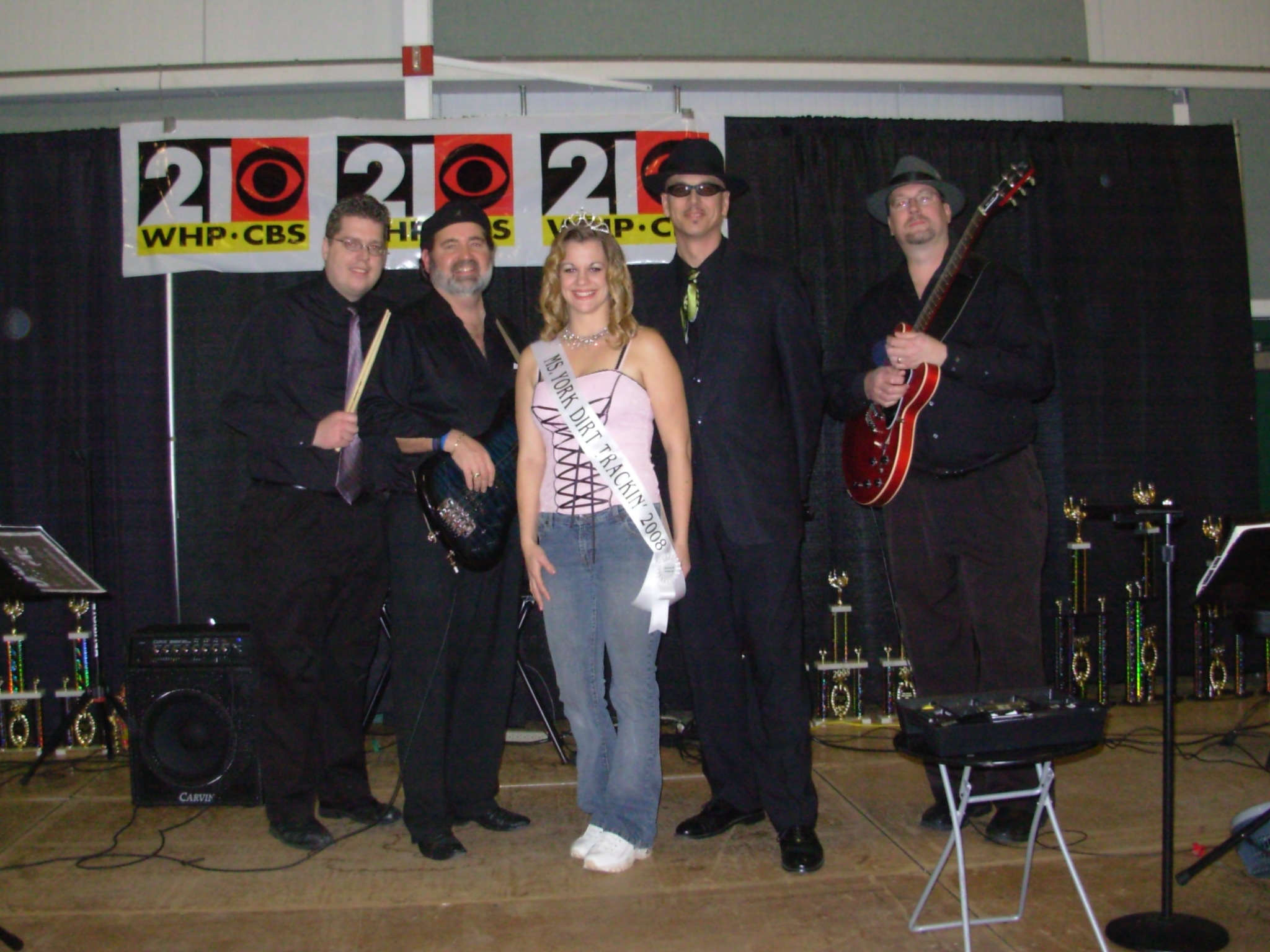 The Band meets the new 2008 Ms Dirt Trackin' Lindsay Krug...

