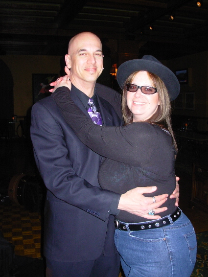 Mitch doen't give up his hat & glasses for just anyone...
