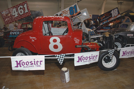 Olie but a goodie
Hobby stock car at Dirt Trackin' 2006
