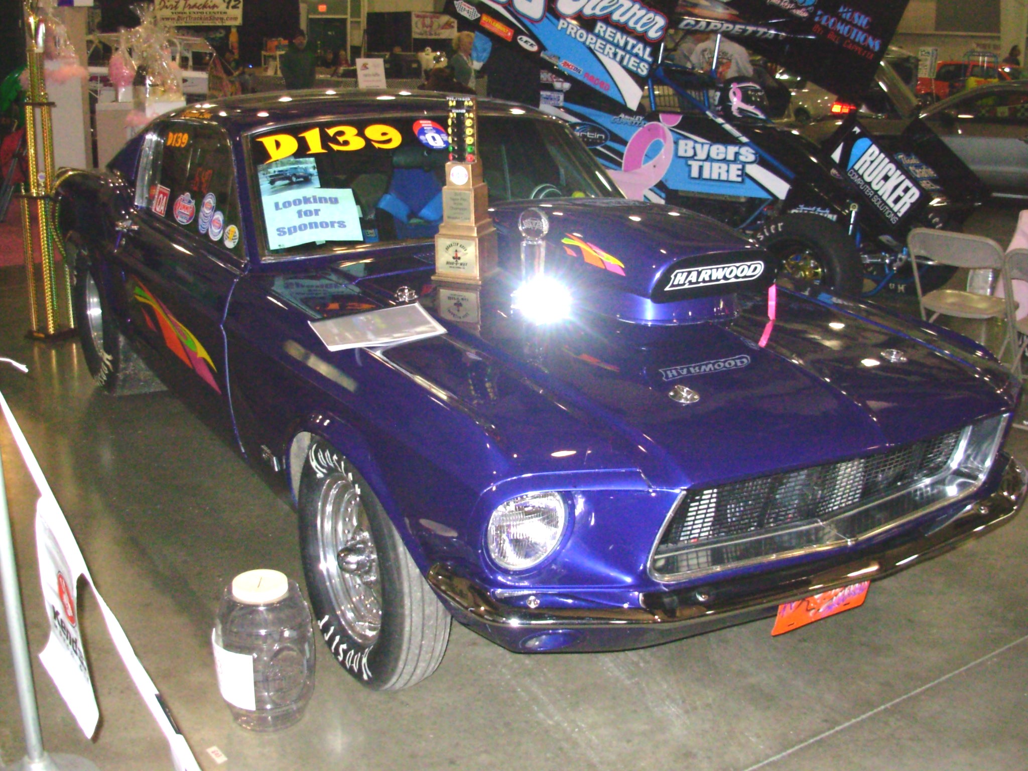 Drag Mustang
