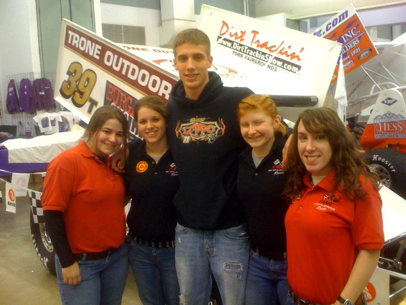 FAME_Team_with_driver_Tim_Glatfelter.jpg