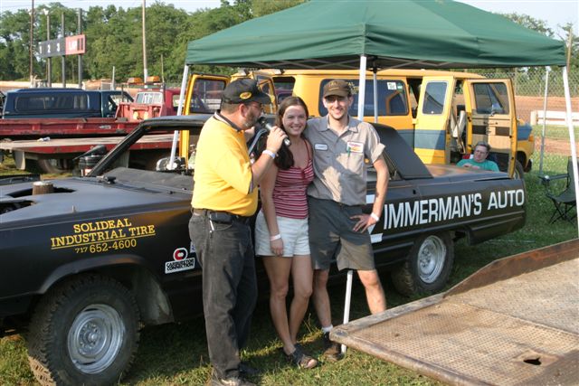 Pre-race interviews with track announcer ...the Wise Guy

