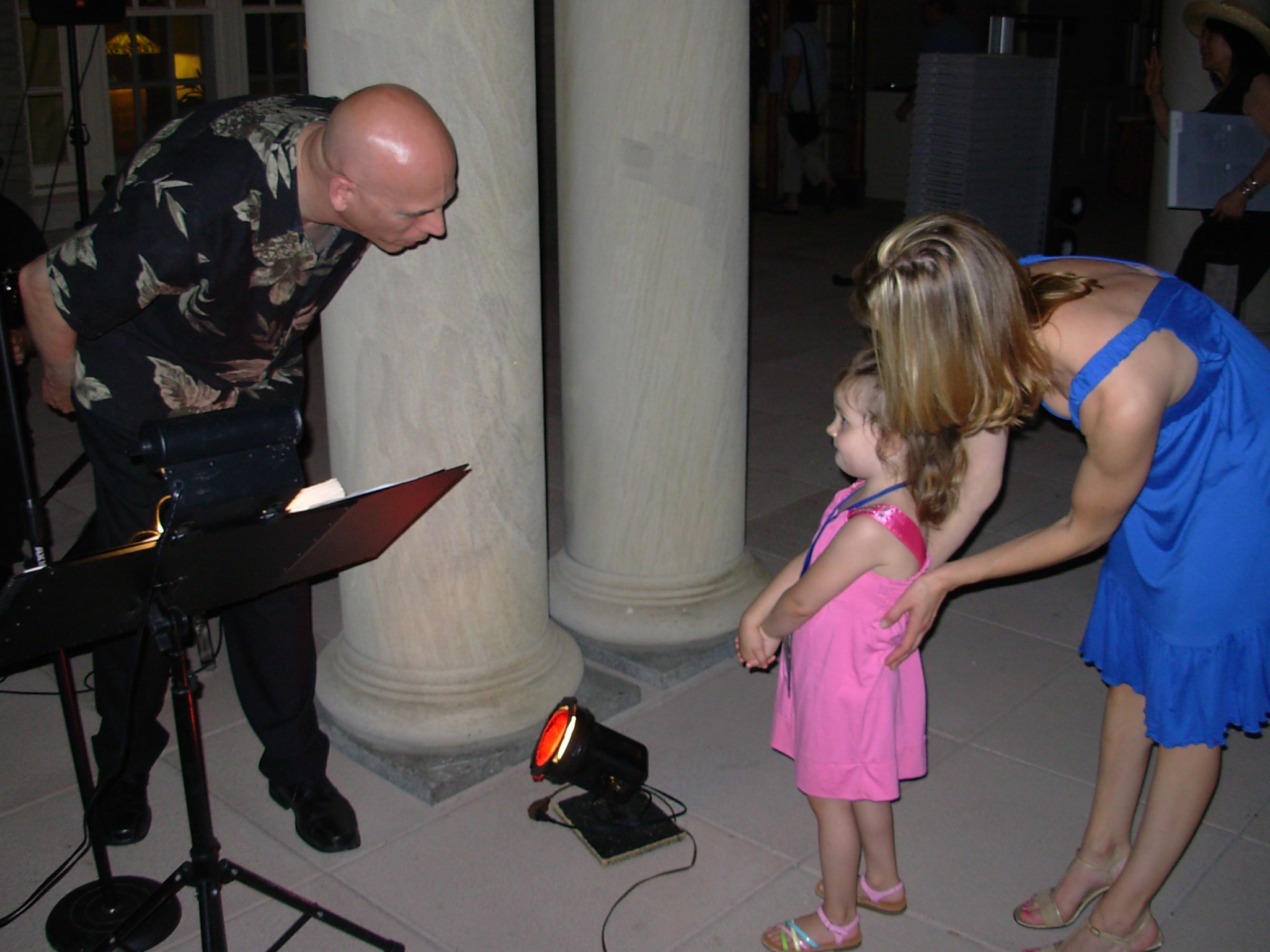Mitch and a young fan at the Hotel Hershey Veranda
