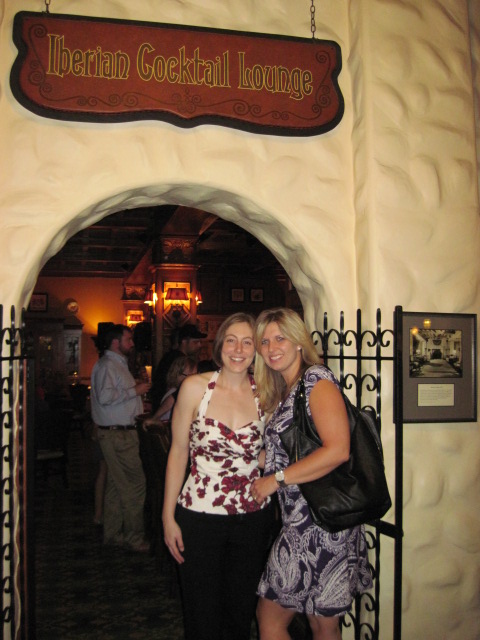 Beautiful fans outside the Iberian Lounge in Hershey
