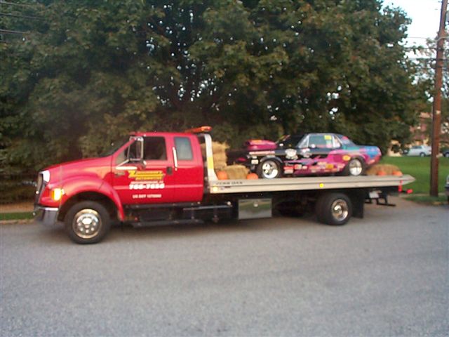 Zimmerman's Automotive entry at the 2006 Mechanicsburg Haloween parade
