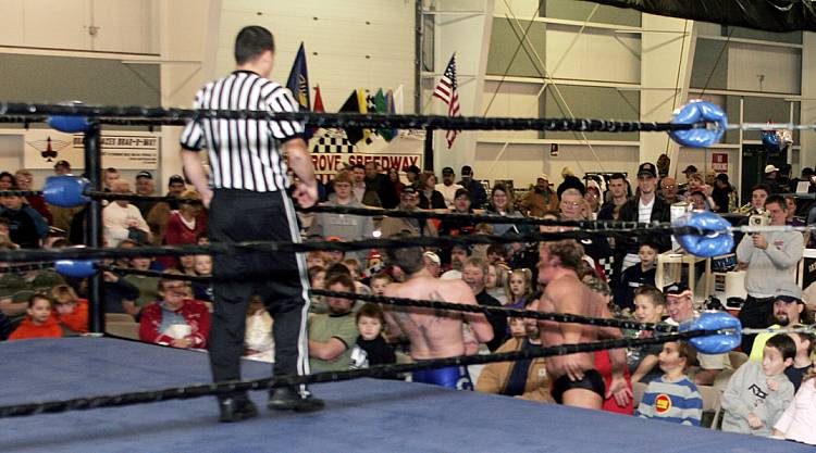 Huge crowd for PWE wrestling at Dirt Trackin'

