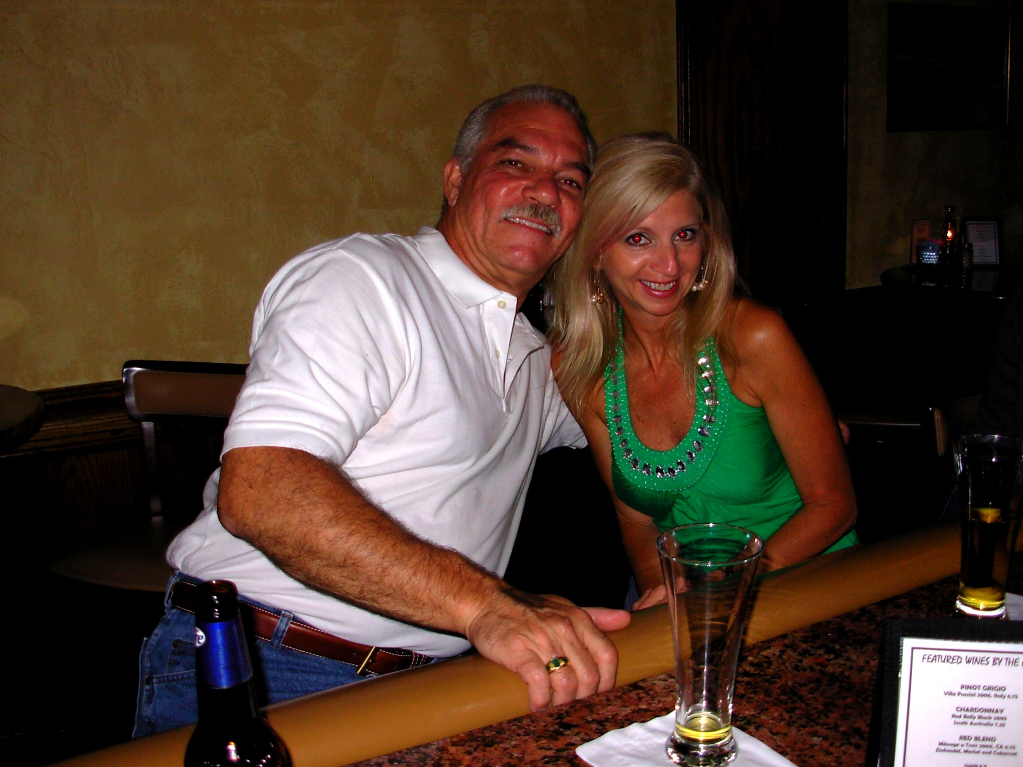 Happy folks listening to Jazz Me at the Roosevelt
