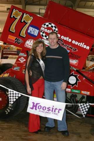 Greg Hodnett meets Ashleigh Mull
