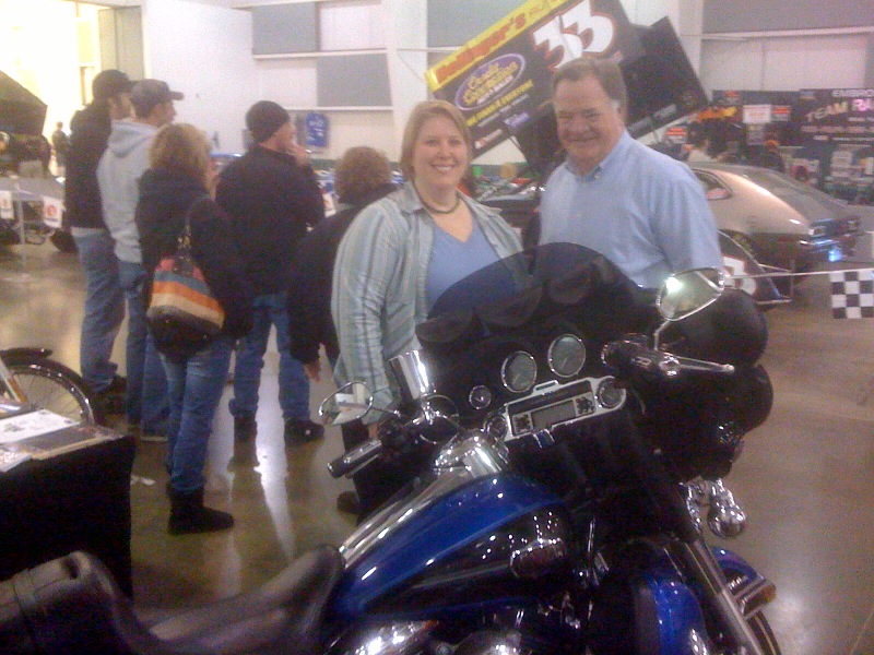 Dr Sarah Habig and Chuck Mummert
